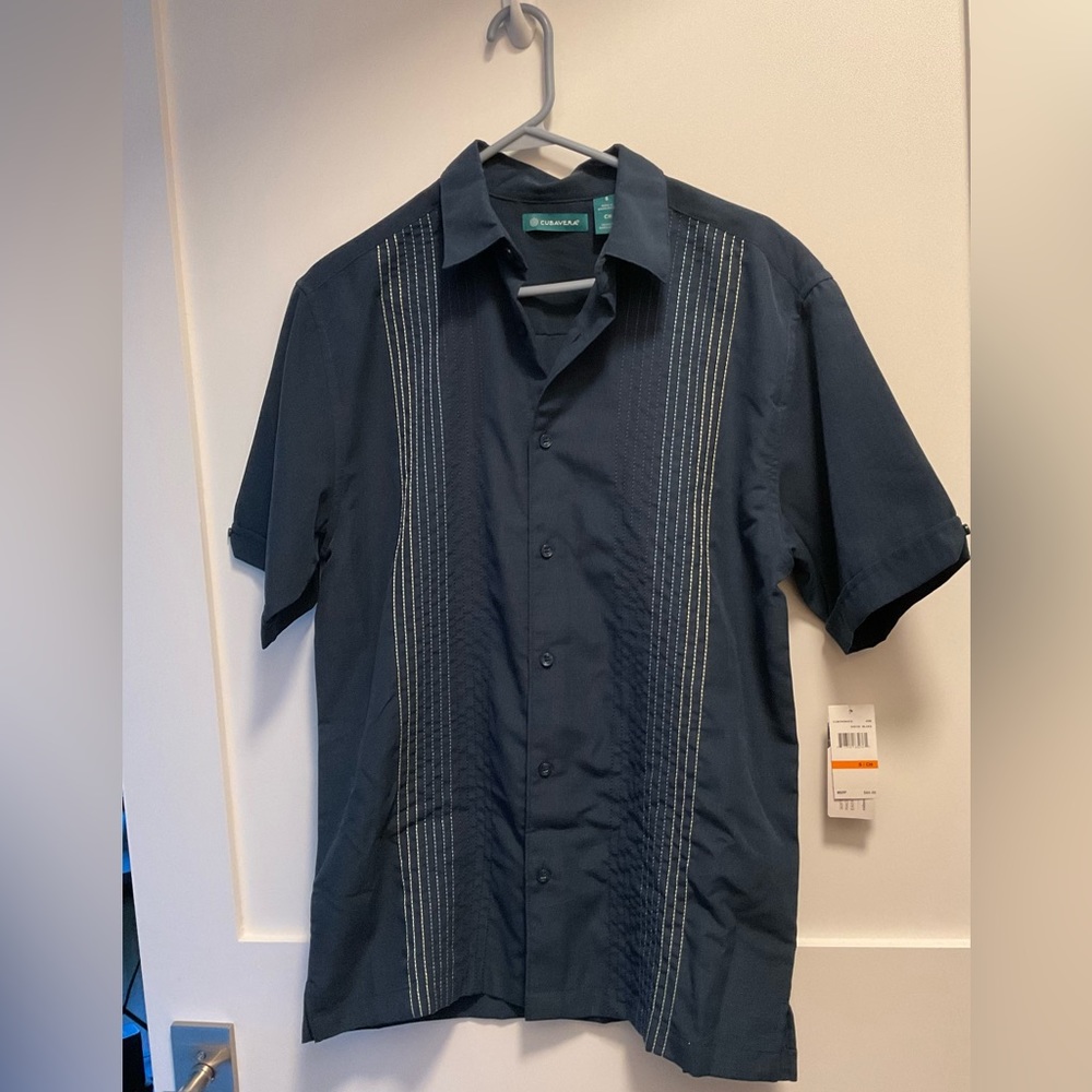 CUBAVERA MEN’S GUAYAVERA SHORT SLEEVE TOP SIZE SMALL